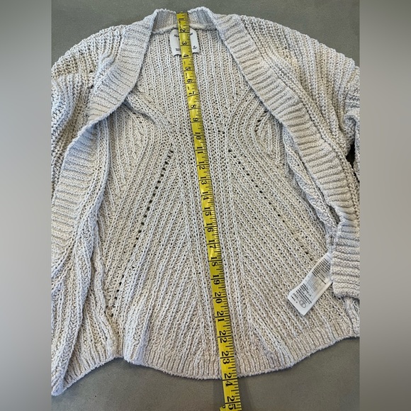 A&F Cardigan - Picture 8 of 13